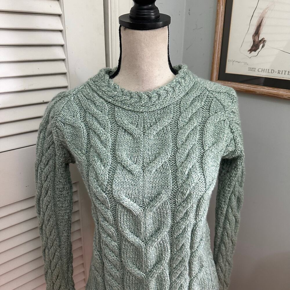 Aran Woolen Mills Sweater Womens Small Green Super Soft Merino Cable Knit Irish - Picture 3 of 9